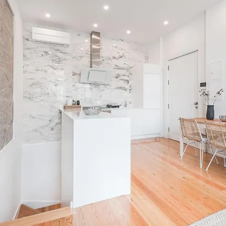 Guestready - Chakra Duplex Apartamento Oporto